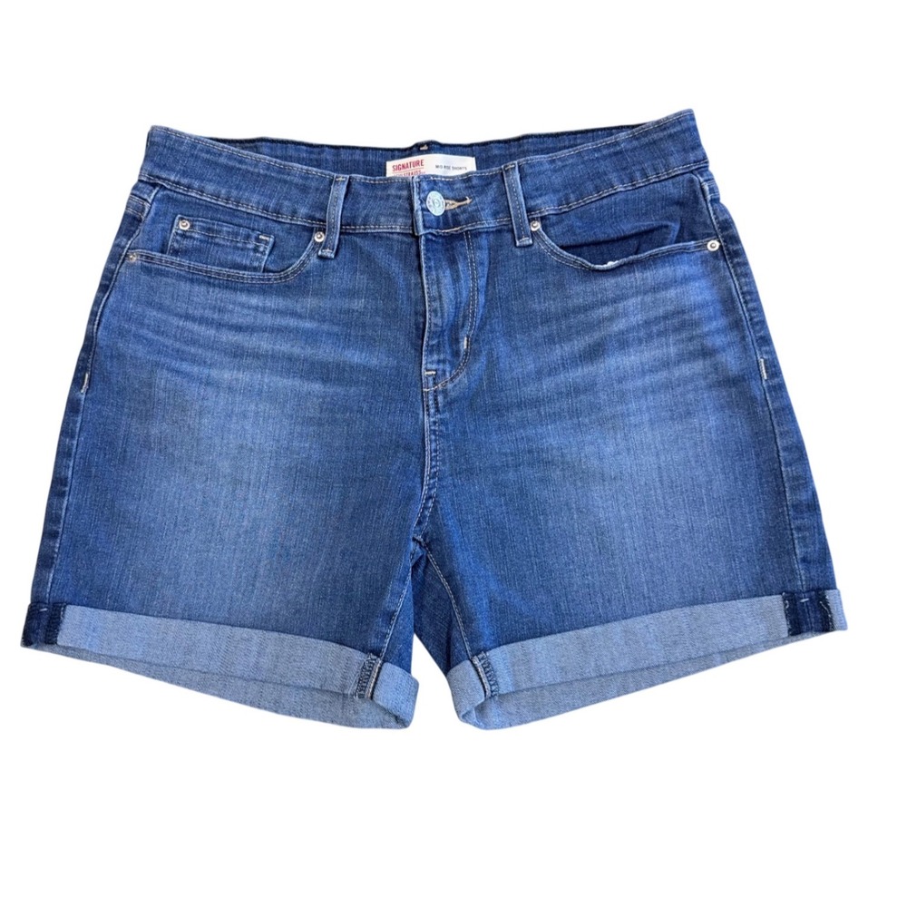 Signature by Levi Strauss Womens Mid Rise Denim Shorts Blue Cuffed Size 6 W28